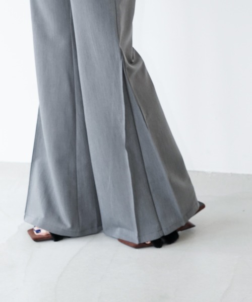chuclla(チュクラ)の「フォルムワイドフレアパンツ chw26s365(その他パンツ・レディース・グレー・L/S/M)」の12枚目の写真