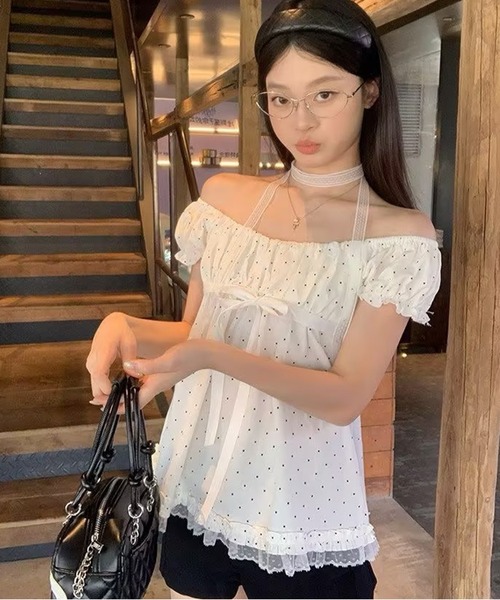 AsheKsha（アシクシャ）の「水玉模様のスクエアカラーリボンに小さなフライスリーブトップ（シャツ/ブラウス・レディース・ホワイト・M）」の7枚目の写真