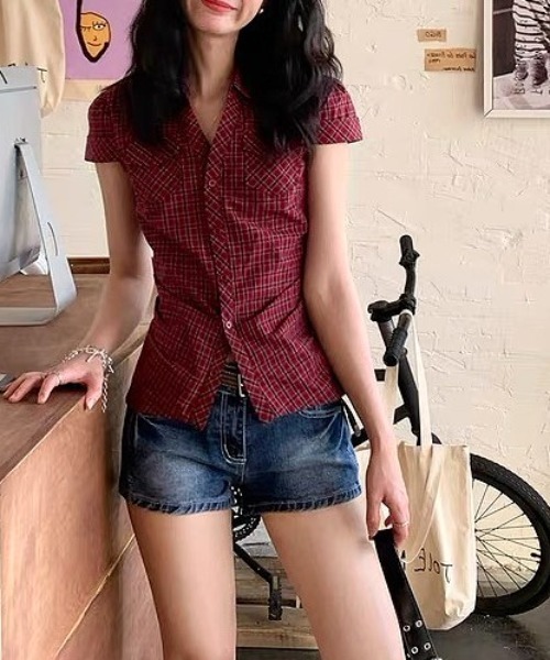 Vipoa(ヴィポア)の「Vintage red checked tight shirt(シャツ/ブラウス・レディース・レッド・FREE)」の14枚目の写真