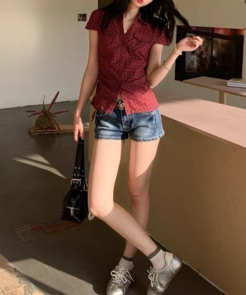 Vipoa(ヴィポア)の「Vintage red checked tight shirt(シャツ/ブラウス・レディース・レッド・FREE)」の12枚目の写真