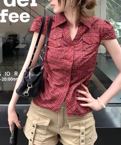 Vipoa(ヴィポア)の「Vintage red checked tight shirt(シャツ/ブラウス・レディース・レッド・FREE)」の6枚目の写真