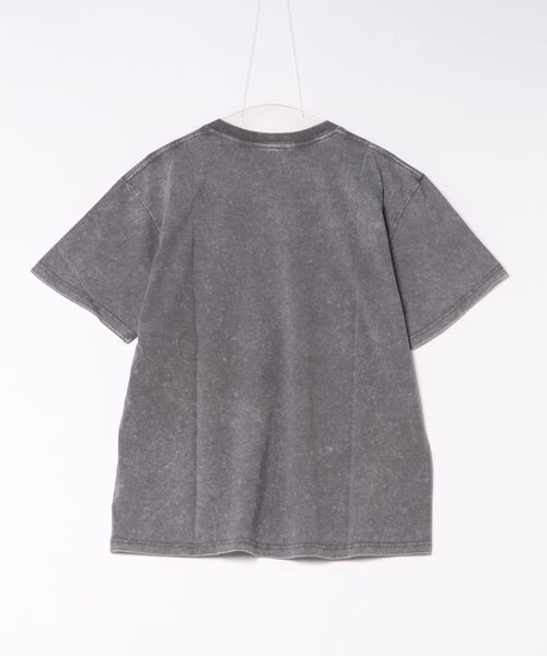 NOWLE(ノウル)の「【NOWLE】ピグメント加工 ヴィンテージライク カレッジロゴプリント 半袖 Tシャツ / ルーズシルエット(Tシャツ/カットソー・メンズ・ダークグレー・X-LARGE/MEDIUM/SMALL)」の8枚目の写真