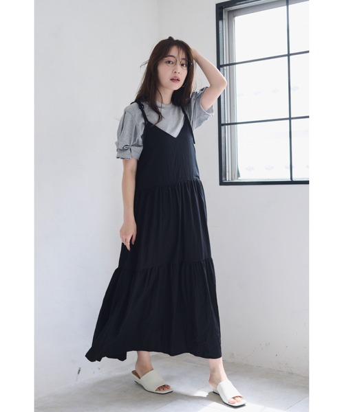 FMiBL(ファミル)の「ティアードキャミワンピース(Tシャツ/カットソー・レディース・ブラック/ホワイト・FREE)」の6枚目の写真