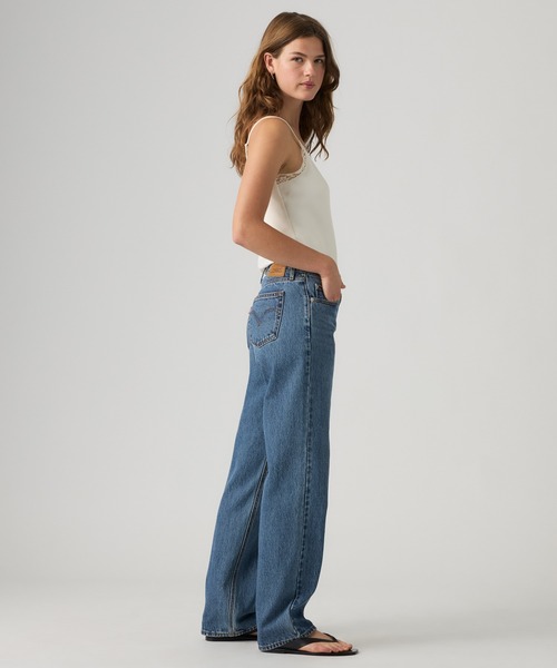 Levi's(リーバイス)の「Levi's/リーバイス LOW STRAIGHT ジーンズ ミディアムインディゴ(デニムパンツ・レディース・インディゴブルー・26inch/25inch/24inch/23inch/28inch/27inch)」の3枚目の写真