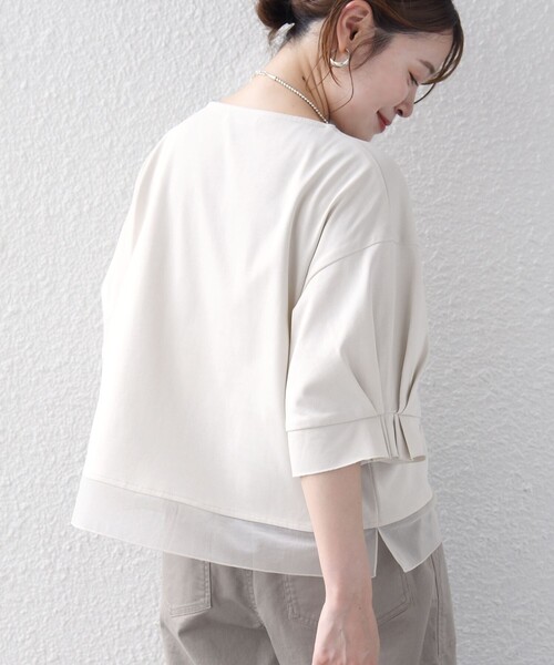 SHIPS(シップス)の「〈手洗い可能〉シアー コンビ 袖 タック デザイン プルオーバー(Tシャツ/カットソー・レディース・ナチュラル/ライトブルー/ブラック・ONE SIZE)」の8枚目の写真