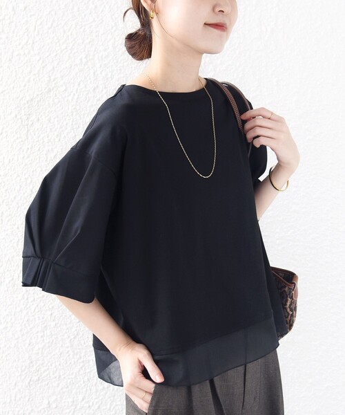 SHIPS(シップス)の「〈手洗い可能〉シアー コンビ 袖 タック デザイン プルオーバー(Tシャツ/カットソー・レディース・ナチュラル/ライトブルー/ブラック・ONE SIZE)」の14枚目の写真