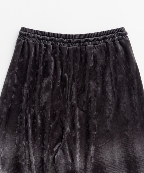 PRANK PROJECT(プランクプロジェクト)の「【2026Autumn Pre-Order】フェーデッドチェックベロアパンツ / Faded Check Velour Pants(その他パンツ・レディース・ブラック・38/36)」の15枚目の写真