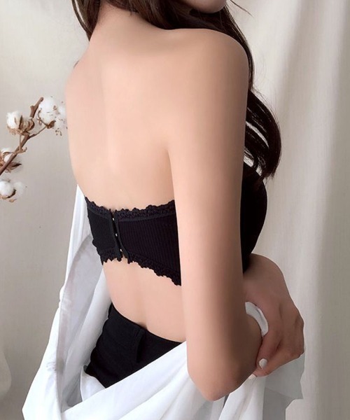 shoppinggo(ショッピングゴー)の「夏服 ブラトップ カップ付きキャミソール チューブトップブラ セクシー 胸元 パット付 インナー ブラカバー(キャミソール・レディース・ブラック/ホワイト/グレー/ベージュ・FREE)」の16枚目の写真