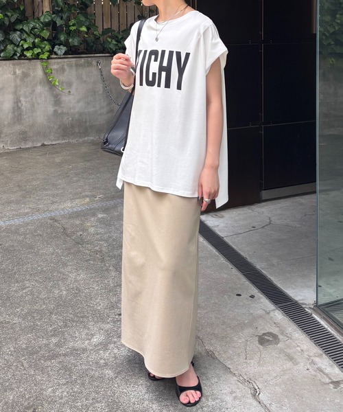 COLLAGE GALLARDAGALANTE(コラージュガリャルダガランテ)の「VICHY ロゴTシャツ/ZOZO限定(Tシャツ/カットソー・レディース・ホワイト/ベージュ・FREE)」の3枚目の写真