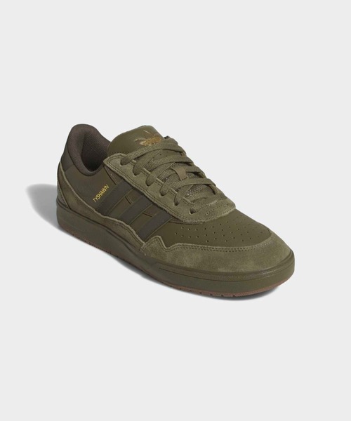 adidas(アディダス)の「タイショーン II / Tyshawn II / アディダスオリジナルス adidas Originals(スニーカー・メンズ・カーキ・23.5cm/24.5cm/25.0cm/25.5cm/26.0cm/26.5cm/27.0cm/27.5cm/28.0cm/28.5cm/29.0cm)」の4枚目の写真