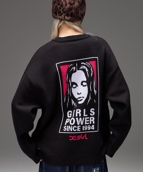X-girl（エックスガール）の「BOX LOGO AND FACE JACQUARD KNIT TOP（ニット/セーター・レディース・アッシュ/ブラック・ONE SIZE）」の2枚目の写真