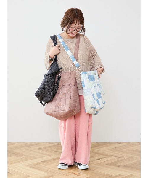 Samansa Mos2(サマンサ モスモス)の「【Cross×Staff】ボトルポケ付/10ポケットトートbag(ハンドバッグ・レディース・チャコールグレー/キャメル/オフホワイト・F)」の5枚目の写真