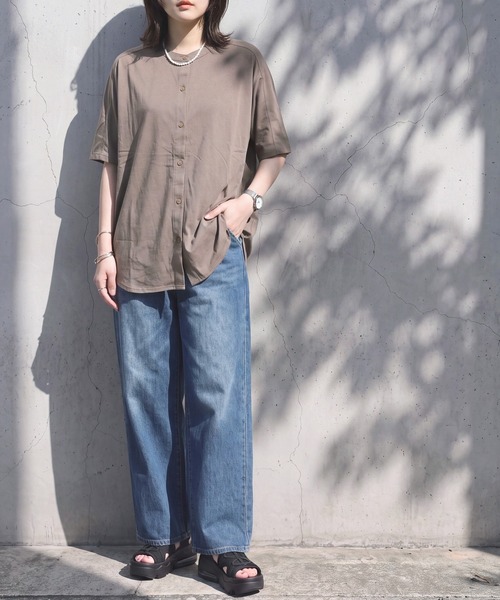 SELECT LEVERY(セレクトリベリー)の「接触冷感 ナイロン前開きドルマントップス(シャツ/ブラウス・レディース・ブラック/モカ/チャコール・MEDIUM/LARGE)」の8枚目の写真