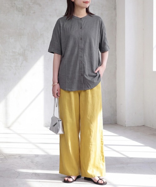 SELECT LEVERY(セレクトリベリー)の「接触冷感 ナイロン前開きドルマントップス(シャツ/ブラウス・レディース・ブラック/モカ/チャコール・MEDIUM/LARGE)」の13枚目の写真