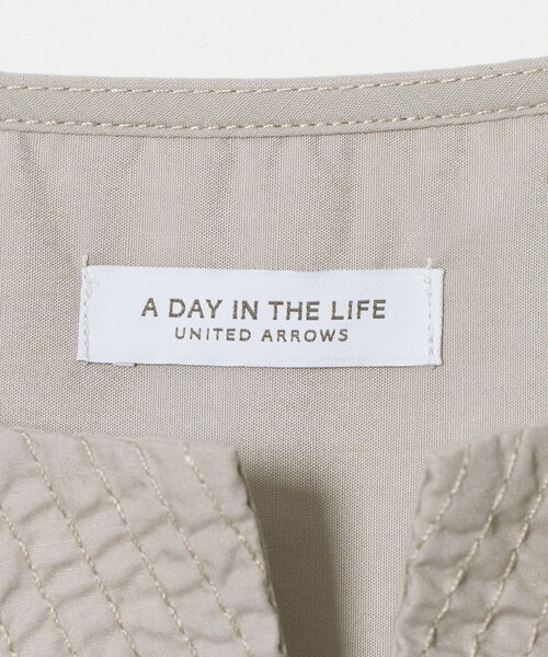 A DAY IN THE LIFE UNITED ARROWS(アデイインザライフユナイテッドアローズ)の「ステッチキーネック キャンディースリーブブラウス 7分袖 <A DAY IN THE LIFE>(シャツ/ブラウス・レディース・ナチュラル/ダークオレンジ/ダークグレー・FREE)」の17枚目の写真