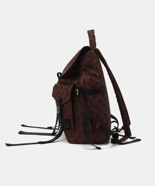 GANNI(ガニー)の「GANNI / ガニー Re-Tech Printed Nylon Backpack(バックパック/リュック・レディース・モカ・FREE)」の2枚目の写真