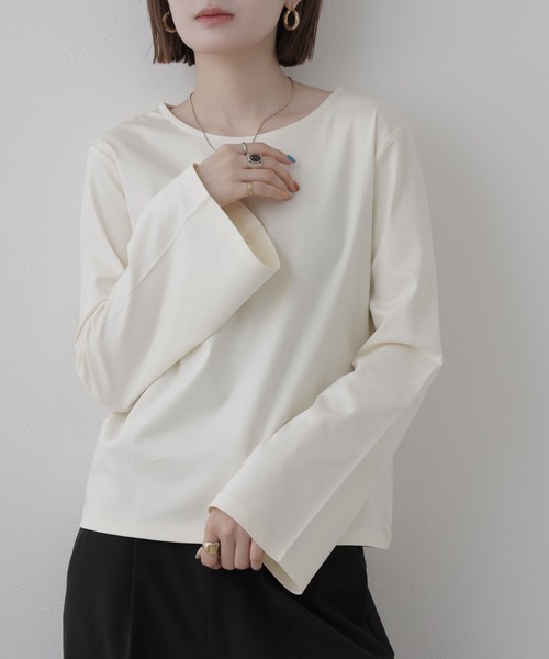 OMNES（オムネス）の「BEAUTIFUL FRIDAY 袖フレアプルオーバー 長袖（Tシャツ/カットソー・レディース・ホワイト/ブラック・L/M）」の3枚目の写真