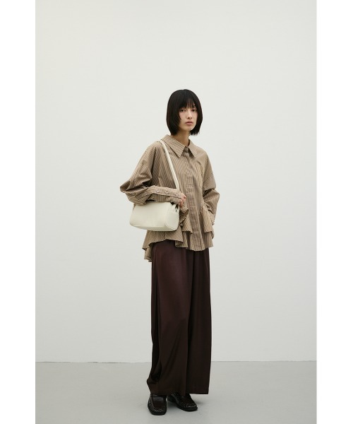 STYLEMIXER(スタイルミキサー)の「ティアードフリルシャツ(シャツ/ブラウス・レディース・ホワイト/ベージュ系その他/ブルー系その他・FREE)」の5枚目の写真