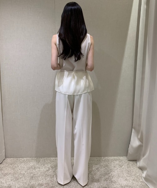 Aelina（エリナ）の「リボンノースリーブトップス（シャツ/ブラウス・レディース・ブルー/ベージュ/グリーン/オフホワイト・FREE）」の14枚目の写真