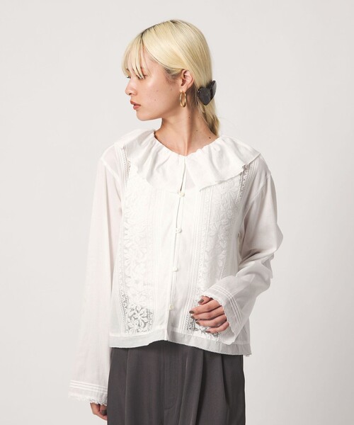 BEAUTY&YOUTH UNITED ARROWS(ビューティーアンドユースユナイテッドアローズ)の「エンブロイダリー フリルカラー シャツ(シャツ/ブラウス・レディース・ベージュ/ブラック/ホワイト・FREE)」の7枚目の写真