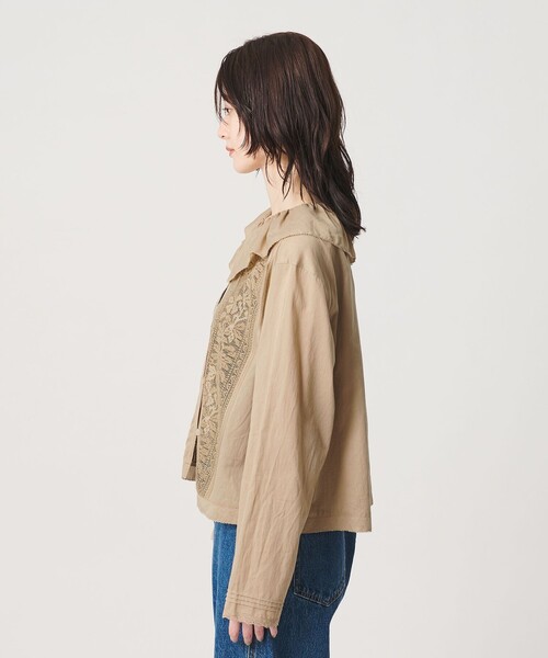 BEAUTY&YOUTH UNITED ARROWS(ビューティーアンドユースユナイテッドアローズ)の「エンブロイダリー フリルカラー シャツ(シャツ/ブラウス・レディース・ベージュ/ブラック/ホワイト・FREE)」の14枚目の写真