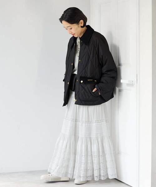 IENA（イエナ）の「Barbour/バブアー 別注 MARTHA QUILTED JK ブルゾン（その他アウター・レディース・ブラック/アイボリー/ブラウン・8/10）」の7枚目の写真