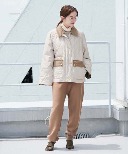 IENA（イエナ）の「Barbour/バブアー 別注 MARTHA QUILTED JK ブルゾン（その他アウター・レディース・ブラック/アイボリー/ブラウン・8/10）」の14枚目の写真