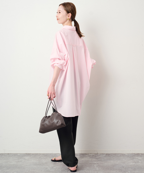 SLOBE IENA(スローブイエナ)の「ファインブロードルーズシャツチュニック(チュニック・レディース・ホワイト/ピンク・FREE)」の19枚目の写真