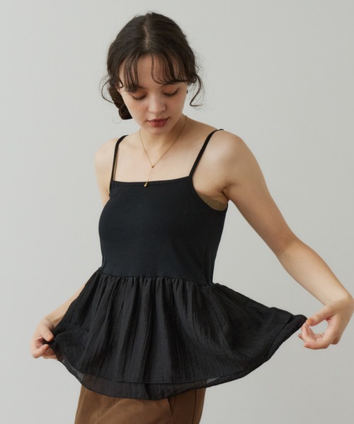 OLUN(オルン)の「frill hem camisole/裾フリルキャミソール(キャミソール・レディース・アイボリー/ブラック・FREE)」の22枚目の写真