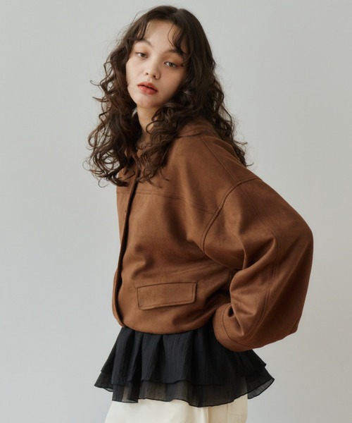 OLUN(オルン)の「frill hem camisole/裾フリルキャミソール(キャミソール・レディース・アイボリー/ブラック・FREE)」の9枚目の写真