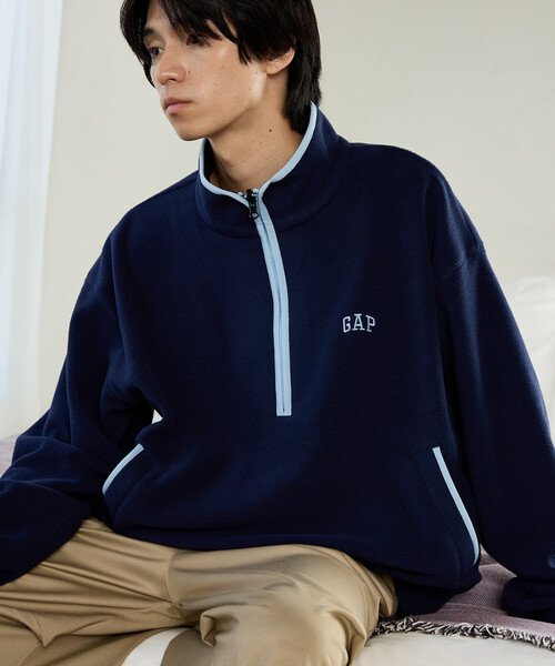 GAP(ギャップ)の「PUBLUX × GAP/ギャップ 別注 配色 フリース ハーフジップ プルオーバー/アノラック 限定展開(スウェット・メンズ・レオパード/サックスブルー/ネイビー/ブラック・SMALL/MEDIUM/LARGE)」の3枚目の写真