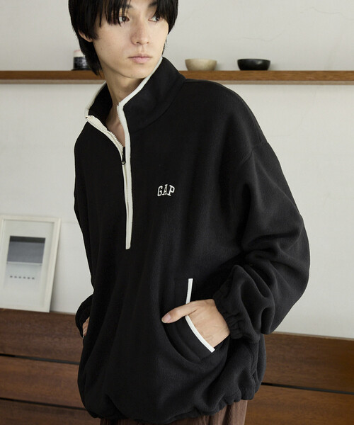 GAP(ギャップ)の「PUBLUX × GAP/ギャップ 別注 配色 フリース ハーフジップ プルオーバー/アノラック 限定展開(スウェット・メンズ・レオパード/サックスブルー/ネイビー/ブラック・SMALL/MEDIUM/LARGE)」の9枚目の写真