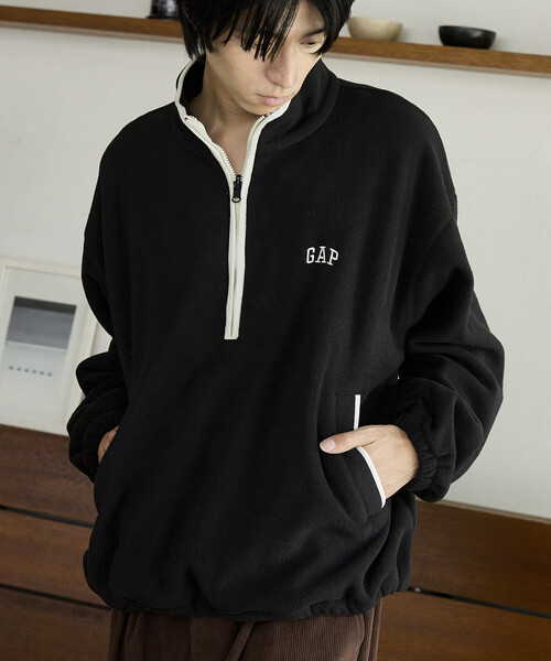 GAP(ギャップ)の「PUBLUX × GAP/ギャップ 別注 配色 フリース ハーフジップ プルオーバー/アノラック 限定展開(スウェット・メンズ・レオパード/サックスブルー/ネイビー/ブラック・SMALL/MEDIUM/LARGE)」の16枚目の写真