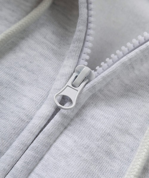 THRASHER(スラッシャー)の「【70】【THRASHER/スラッシャー】フェイクファーフード ジップパーカー/フーディー/オーバーサイズ/ライトアウター/スケーター/Y2K/Opium系/リアルツリー/カモフラ/ロゴ刺繍/裏起毛/ユニセックス/レディース/メンズ(パーカー・メンズ・グレー/ブラック/グレー系カモフラージュ/グリーン系カモフラージュ・L/XL/M)」の14枚目の写真