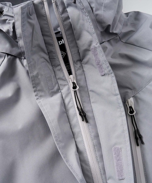 +phenix(プラスフェニックス)の「+phenix(プラスフェニックス)HALF COAT ハーフコート / WINDSTOPPER PRODUCTS BY GORE-TEX LABS(ダウンジャケット/コート・メンズ・ブラック/グレー/ネイビー・L/M)」の18枚目の写真