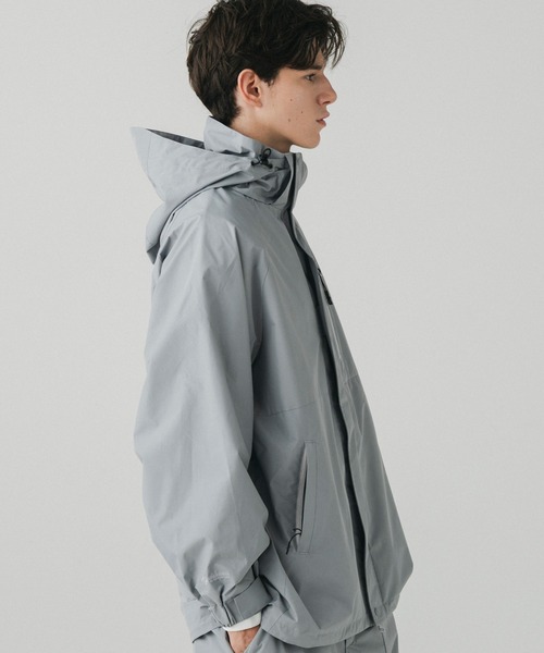 +phenix(プラスフェニックス)の「+phenix(プラスフェニックス)HALF COAT ハーフコート / WINDSTOPPER PRODUCTS BY GORE-TEX LABS(ダウンジャケット/コート・メンズ・ブラック/グレー/ネイビー・L/M)」の6枚目の写真