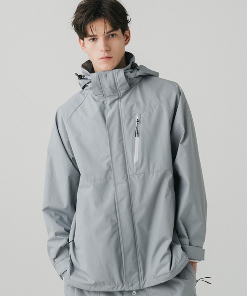+phenix(プラスフェニックス)の「+phenix(プラスフェニックス)HALF COAT ハーフコート / WINDSTOPPER PRODUCTS BY GORE-TEX LABS(ダウンジャケット/コート・メンズ・ブラック/グレー/ネイビー・L/M)」の7枚目の写真