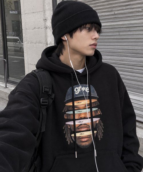 GRAVER ORDINARY（グレイバーオーディナリー）の「[ODNR UNISEX] FACE GRAE フーディー ネイビー（パーカー・レディース・ネイビー・SMALL/MEDIUM/LARGE）」の6枚目の写真