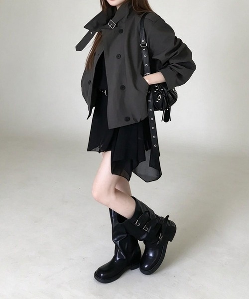 FAVORITO（ファヴォリート）の「ショートトレンチコート（トレンチコート・レディース・ライトグレー/ベージュ/ダークグレー・F）」の17枚目の写真