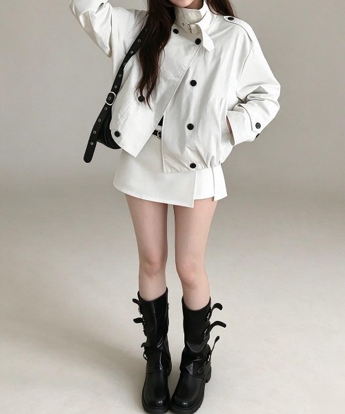 FAVORITO（ファヴォリート）の「ショートトレンチコート（トレンチコート・レディース・ライトグレー/ベージュ/ダークグレー・F）」の21枚目の写真