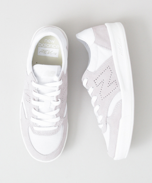 NEW BALANCE(ニューバランス)の「UR NEW BALANCE CRT300(スニーカー・レディース・ホワイト/レッド/ブラック・5/5.5/6)」の5枚目の写真