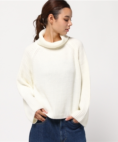 WEGO（ウィゴー）の「WEGO/ルーズネックショートニット（ニット/セーター・レディース・ピンク/カーキ/オフホワイト/ブルー/杢グレー・FREE）」の14枚目の写真