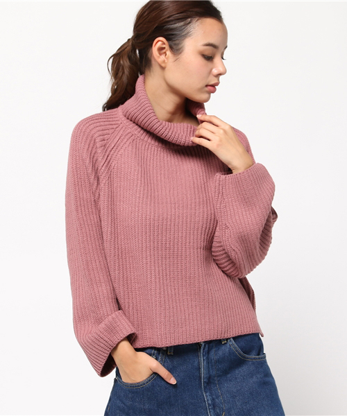 WEGO（ウィゴー）の「WEGO/ルーズネックショートニット（ニット/セーター・レディース・ピンク/カーキ/オフホワイト/ブルー/杢グレー・FREE）」の16枚目の写真