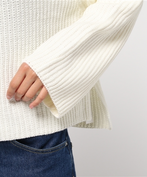 WEGO（ウィゴー）の「WEGO/ルーズネックショートニット（ニット/セーター・レディース・ピンク/カーキ/オフホワイト/ブルー/杢グレー・FREE）」の11枚目の写真