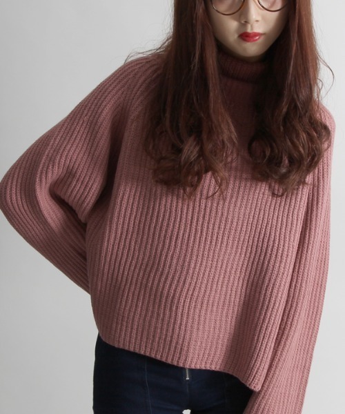 WEGO（ウィゴー）の「WEGO/ルーズネックショートニット（ニット/セーター・レディース・ピンク/カーキ/オフホワイト/ブルー/杢グレー・FREE）」の5枚目の写真