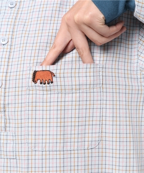 Ne-net（ネネット）の「S おじシャツ（ワンピース・レディース・オフホワイト/ライトブルー・02）」の11枚目の写真