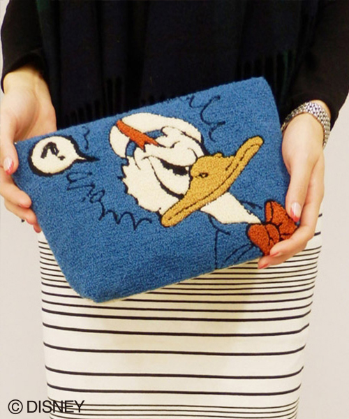 ACCOMMODE(アコモデ)の「サガラビッグポーチ(ポーチ・レディース・ベージュ/ブルー系その他/イエロー/マスタード/その他1/その他2/その他6/グレー/ブルー/その他4/サーモンピンク/アイボリー/カーキ/ライトブルー/ピンク系その他/その他/その他3/その他5/ホワイト系その他/ダークブラウン/ライトグリーン/ピンク/その他7/その他8/その他10/その他9/その他11・FREE)」の10枚目の写真