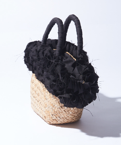 Rouge vif（ルージュヴィフ）の「Cashellie ﾌﾘﾙﾄｰﾄ(S)（かごバッグ・レディース・ブラック/ベージュ/ネイビー・FREE）」の5枚目の写真