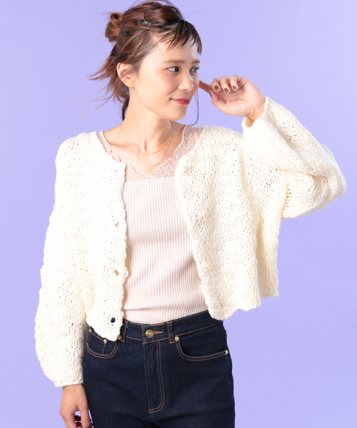 Omekashi（オメカシ）の「スラブヤーンハンドニットカーデ（ニット/セーター・レディース・オフホワイト/ベージュ/パープル/オレンジ/ブラック/ピンク・FREE/ﾌﾘ-）」の2枚目の写真