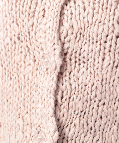 Omekashi（オメカシ）の「スラブヤーンハンドニットカーデ（ニット/セーター・レディース・オフホワイト/ベージュ/パープル/オレンジ/ブラック/ピンク・FREE/ﾌﾘ-）」の9枚目の写真